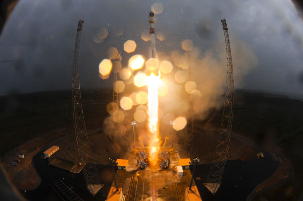 Le Premier Vol D Ariane D Ploiera Les Satellites De La Constellation