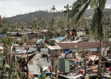 Mayotte : une semaine après le passage de Chido, le pays rend hommage aux victimes du cyclone