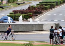 Les cours suspendus à Auguste Dédé mercredi matin